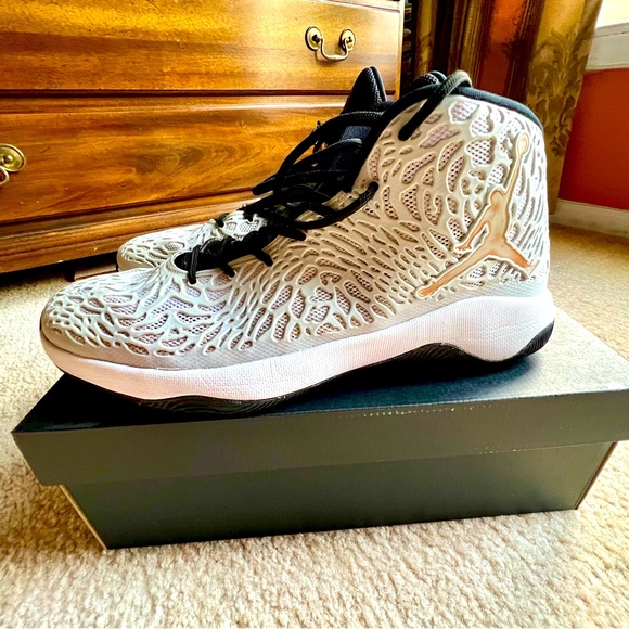 Jordan Ultra Fly Metallic Copper Coin Men’s Sneakers - Picture 1 of 13